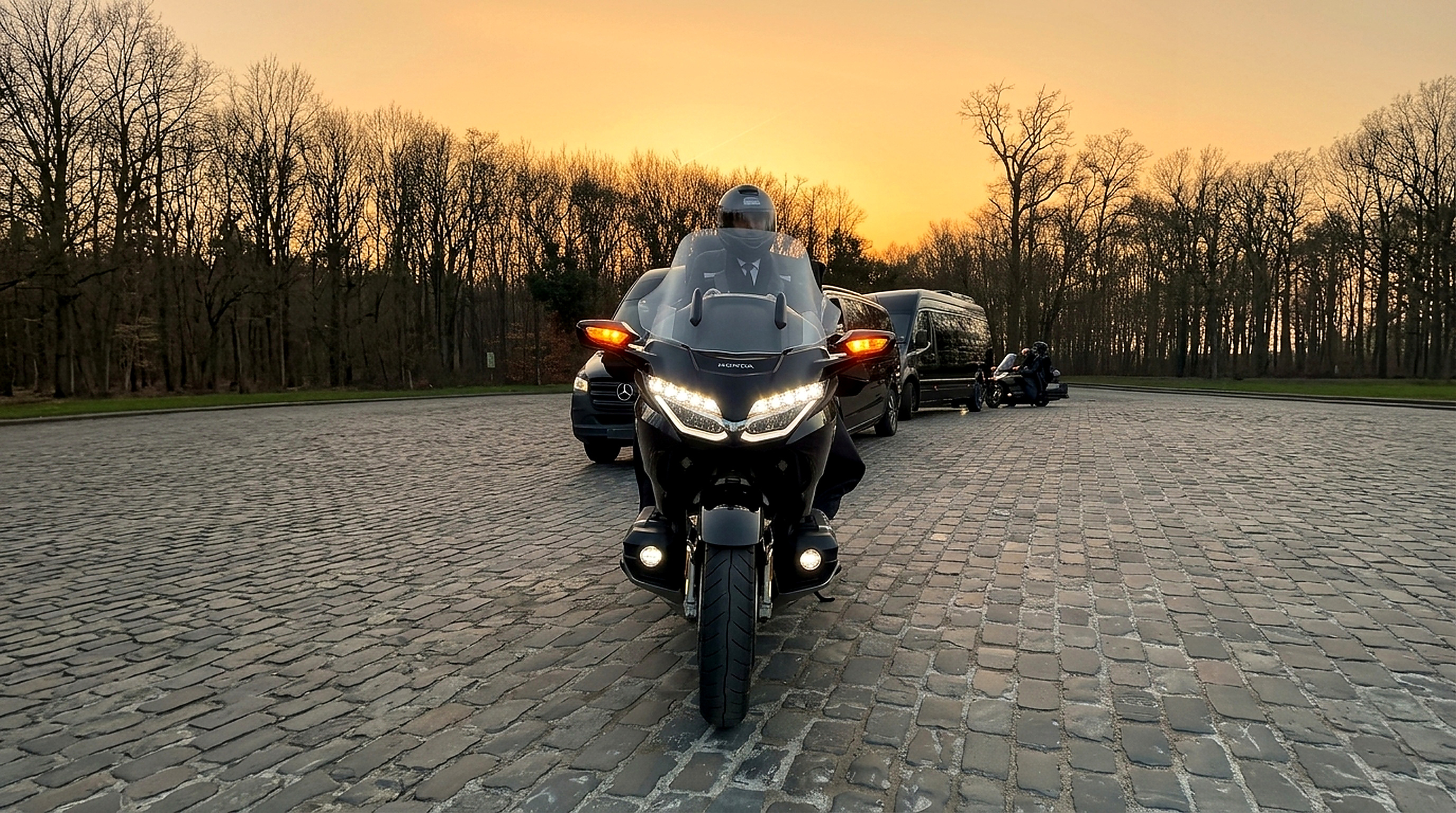 À Propos PrestiPilot - Service Taxi Moto VIP